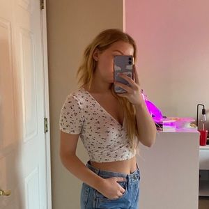 Brandy Melville wrap top